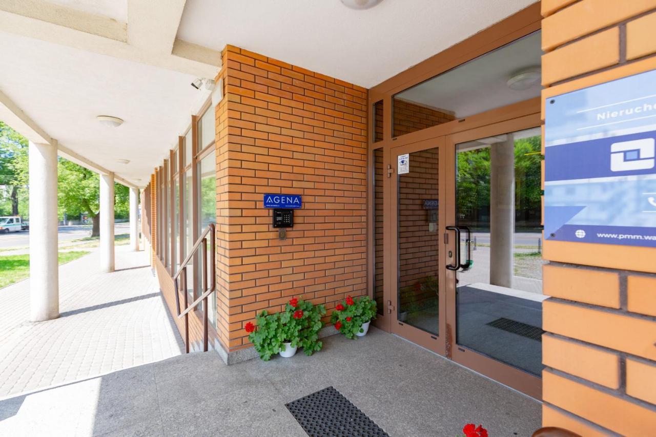 Cozy Apartment With Balcony Warszawa By Noclegi Renters Exterior foto